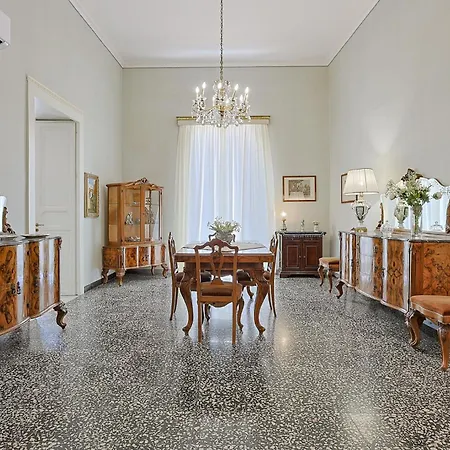 Apartament Bacio Del Sole By Biddizzi Rari - Prestigiosa Dimora Storica Con Affacci Sul Duomo