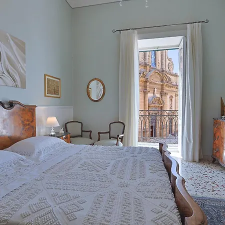 Apartament Bacio Del Sole By Biddizzi Rari - Prestigiosa Dimora Storica Con Affacci Sul Duomo